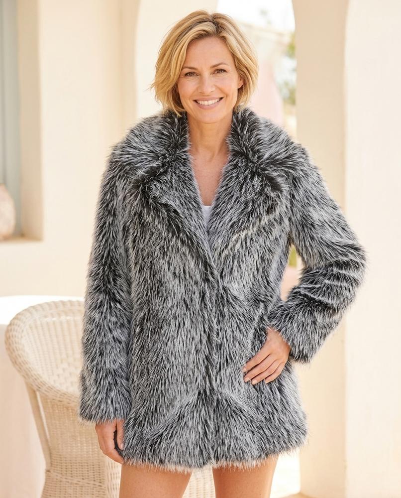 ExpressOutlet24 - Roser | Faux Fur Striped Coat Women