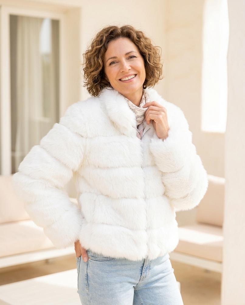 ExpressOutlet24 - Lonik | Faux-Fur Paneled Jacket Women