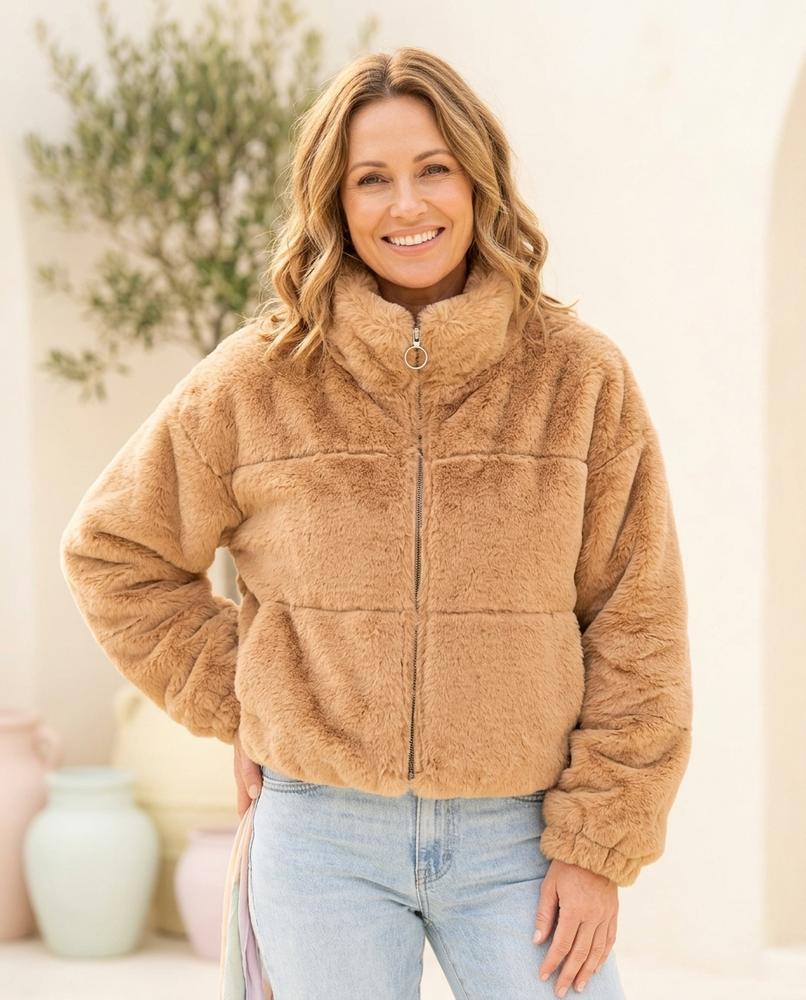 ExpressOutlet24 - Nedan | Faux-Fur Zip-Up Jacket Women