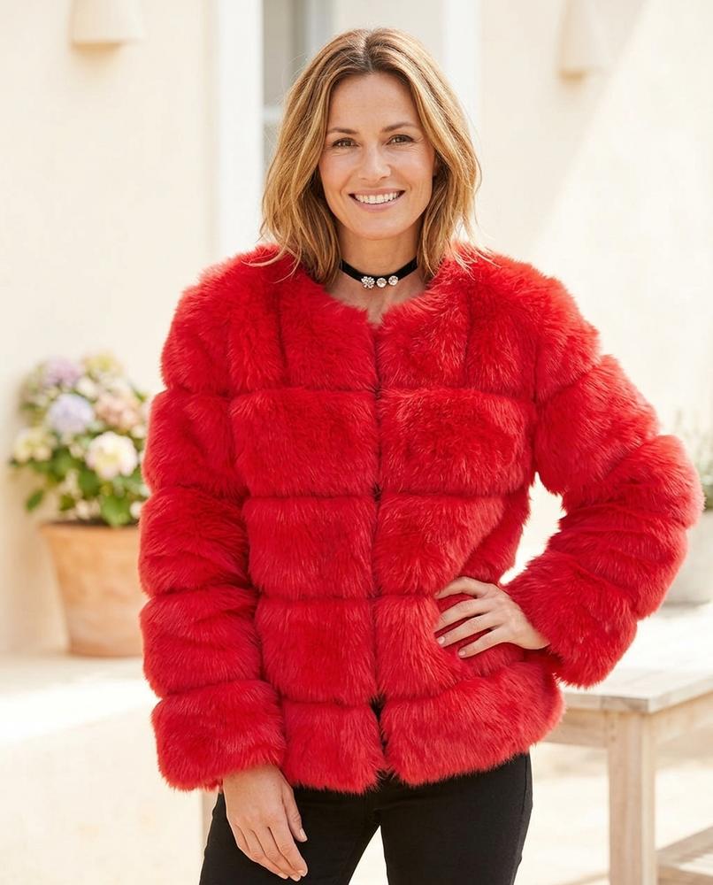 ExpressOutlet24 - Arsen | Tiered Faux-Fur Jacket Women