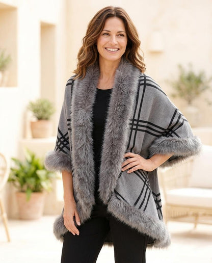 ExpressOutlet24 - Zalen | Fur-Trimmed Plaid Coat Women