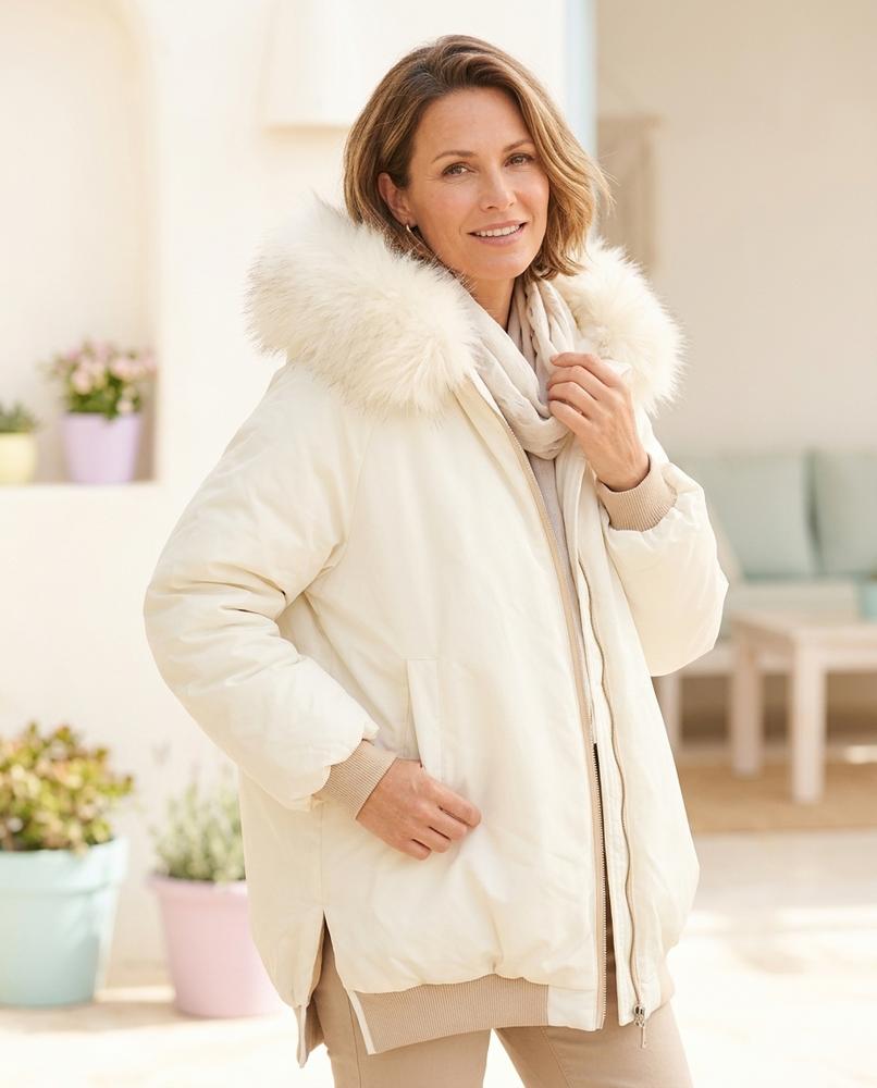 ExpressOutlet24 - Nimin | Padded Fur-Hooded Jacket Women