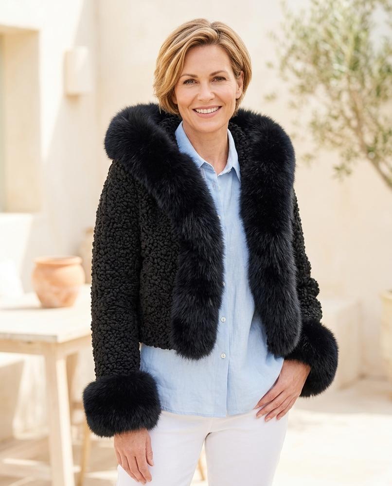 ExpressOutlet24 - Daron | Fur-Trimmed Cropped Jacket Women