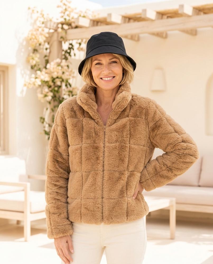 ExpressOutlet24 - Rezem | Quilted Faux-Fur Jacket Women