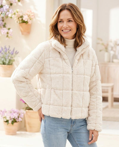 ExpressOutlet24 - Rezem | Quilted Faux-Fur Jacket Women