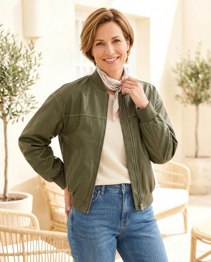 ExpressOutlet24 - Zalek | Bomber Style Contrast-Stitched Jacket Women