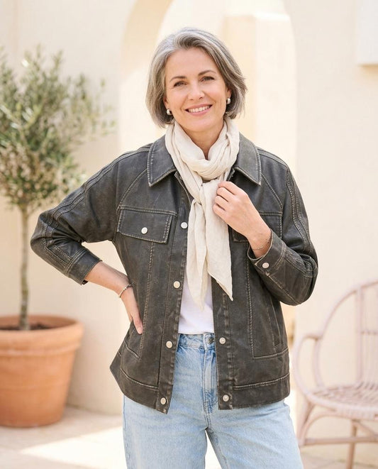 ExpressOutlet24 - Vemur | Washed-Look Button-Front Jacket Women